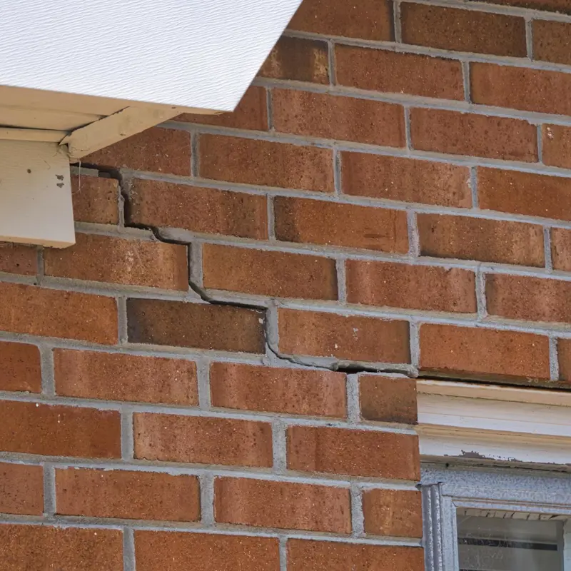 Cracks & Structural Damage